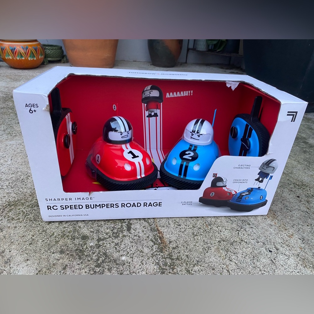 Sharper Image RC Red & Blue Ejecting Bumper Rivals Set New